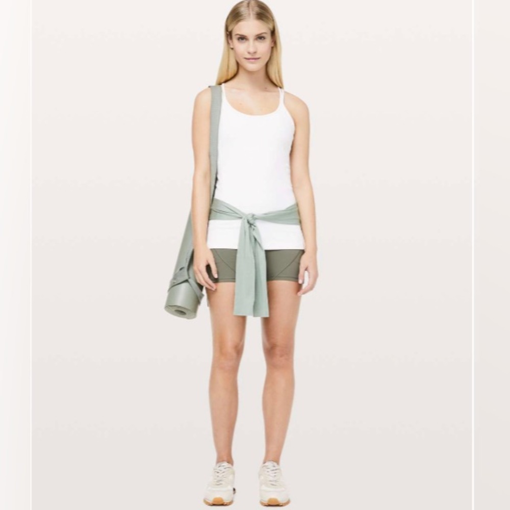 Lululemon Free to Be Tank *Nulu, Size 6